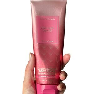 Bath & Body Works Pink Velvet Cupcake Body Cream 8 oz